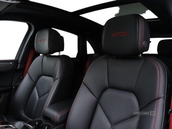 Used Porsche Macan 2024 for sale - 77426330: Photo 26