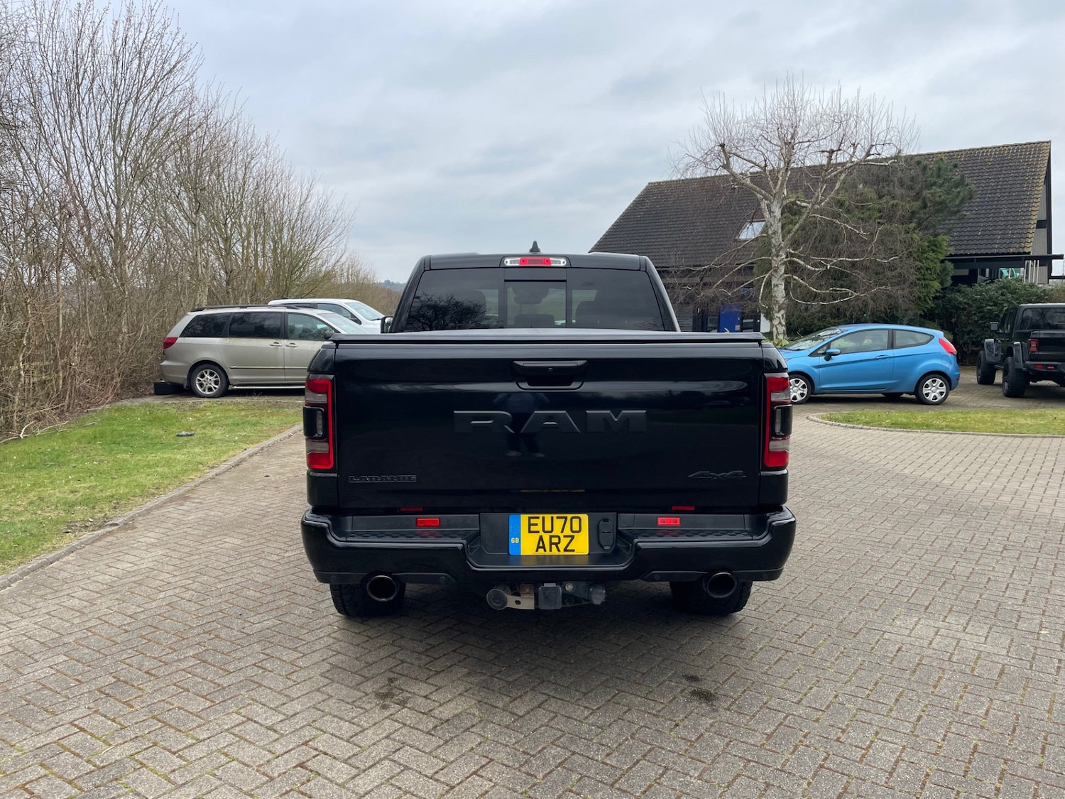 Vehicle 3