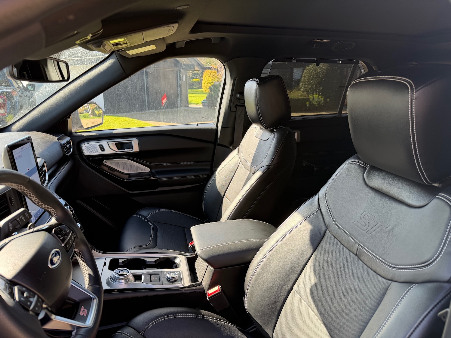 Used Ford Explorer 2025 for sale - 78025812: Photo 6