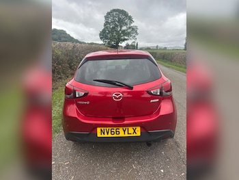 Used Mazda Mazda2 2016 for sale - 76041721: Photo