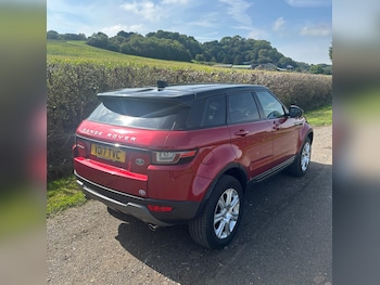 Used Land Rover Range Rover Evoque 2017 for sale - 76042985: Photo