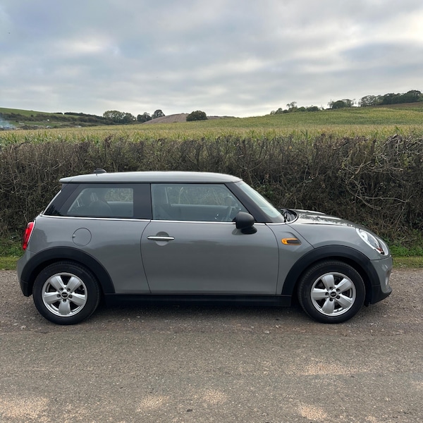 Used MINI Hatch 2017 for sale - 76201293: Photo 2