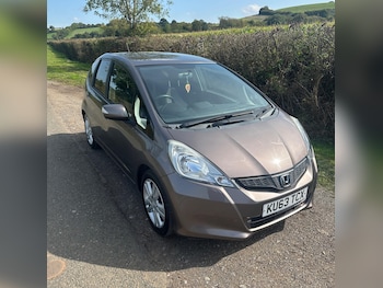 Used Honda Jazz 2013 for sale - 76042186: Photo