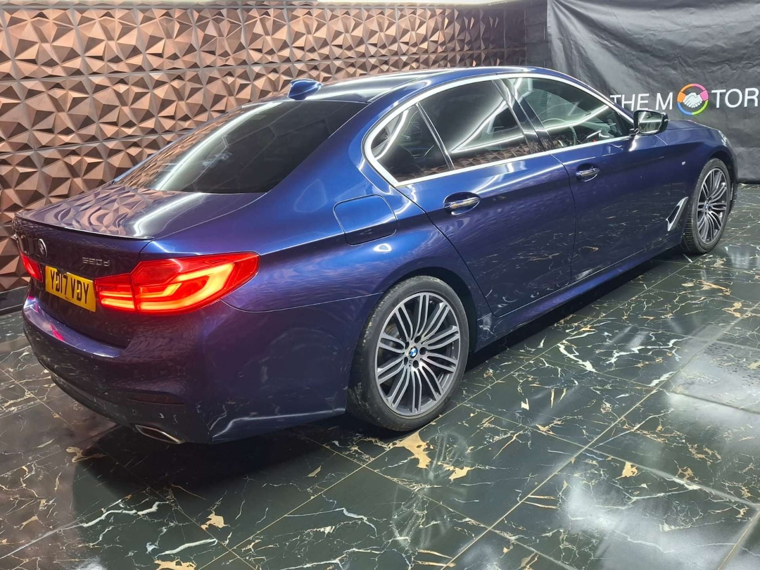 Used BMW 5 Series 2017 for sale - 76921391: Photo 22