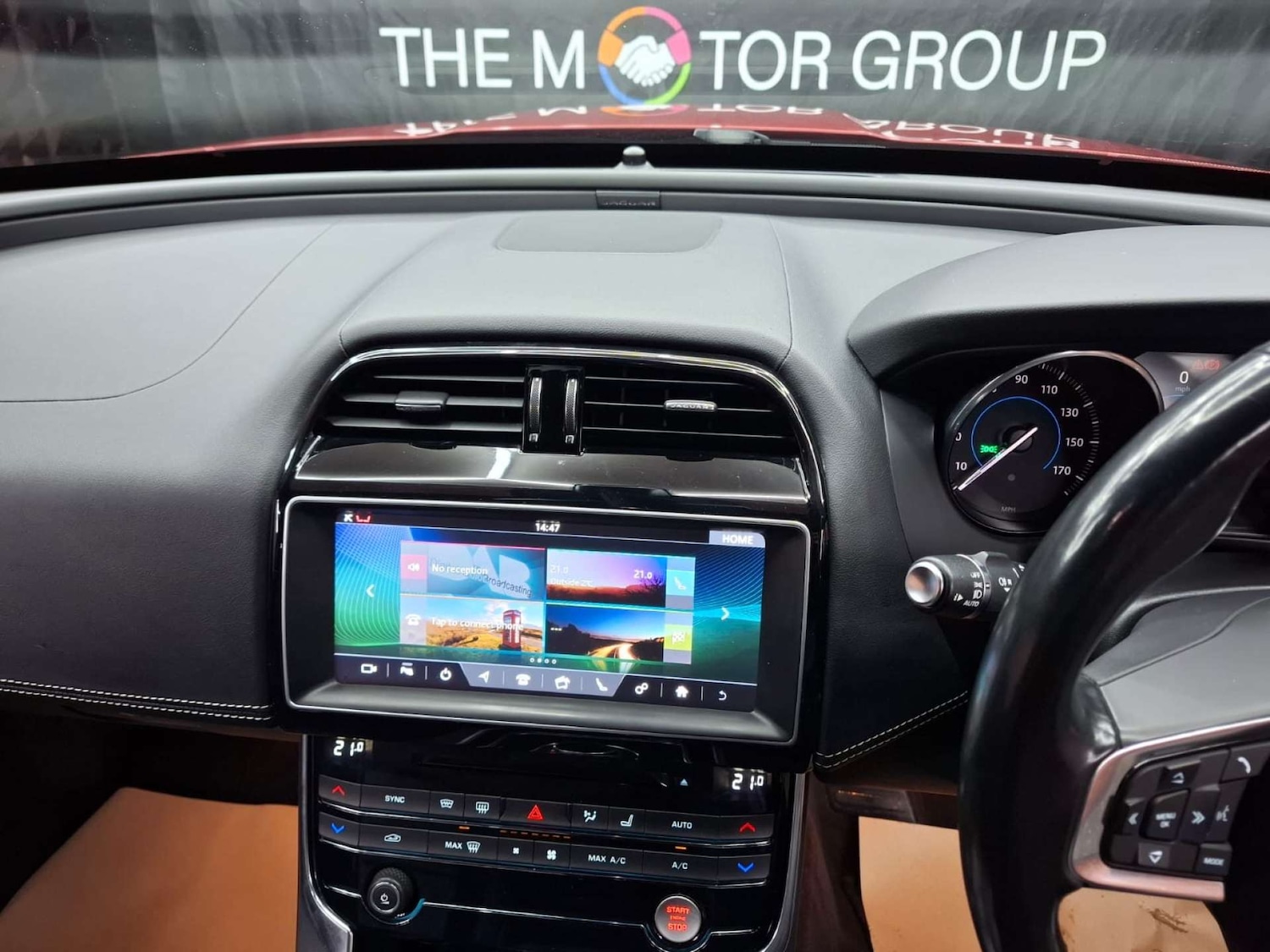 Used Jaguar XE 2017 for sale - 77151202: Photo 19