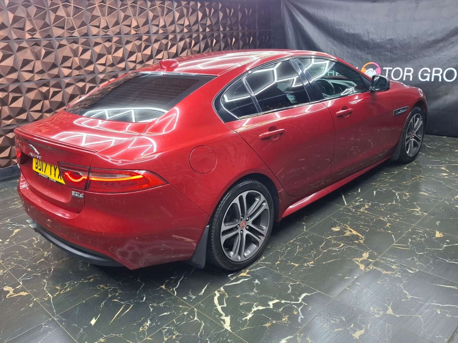 Used Jaguar XE 2017 for sale - 77151202: Photo 23