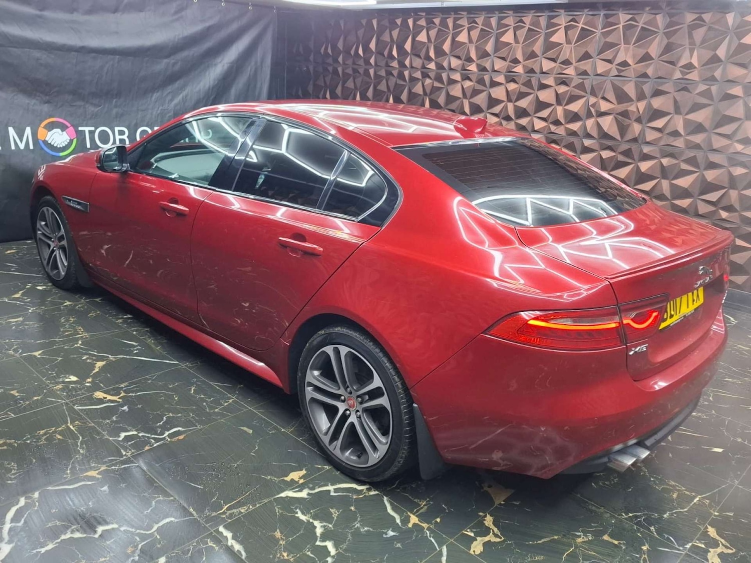 Used Jaguar XE 2017 for sale - 77151202: Photo 25
