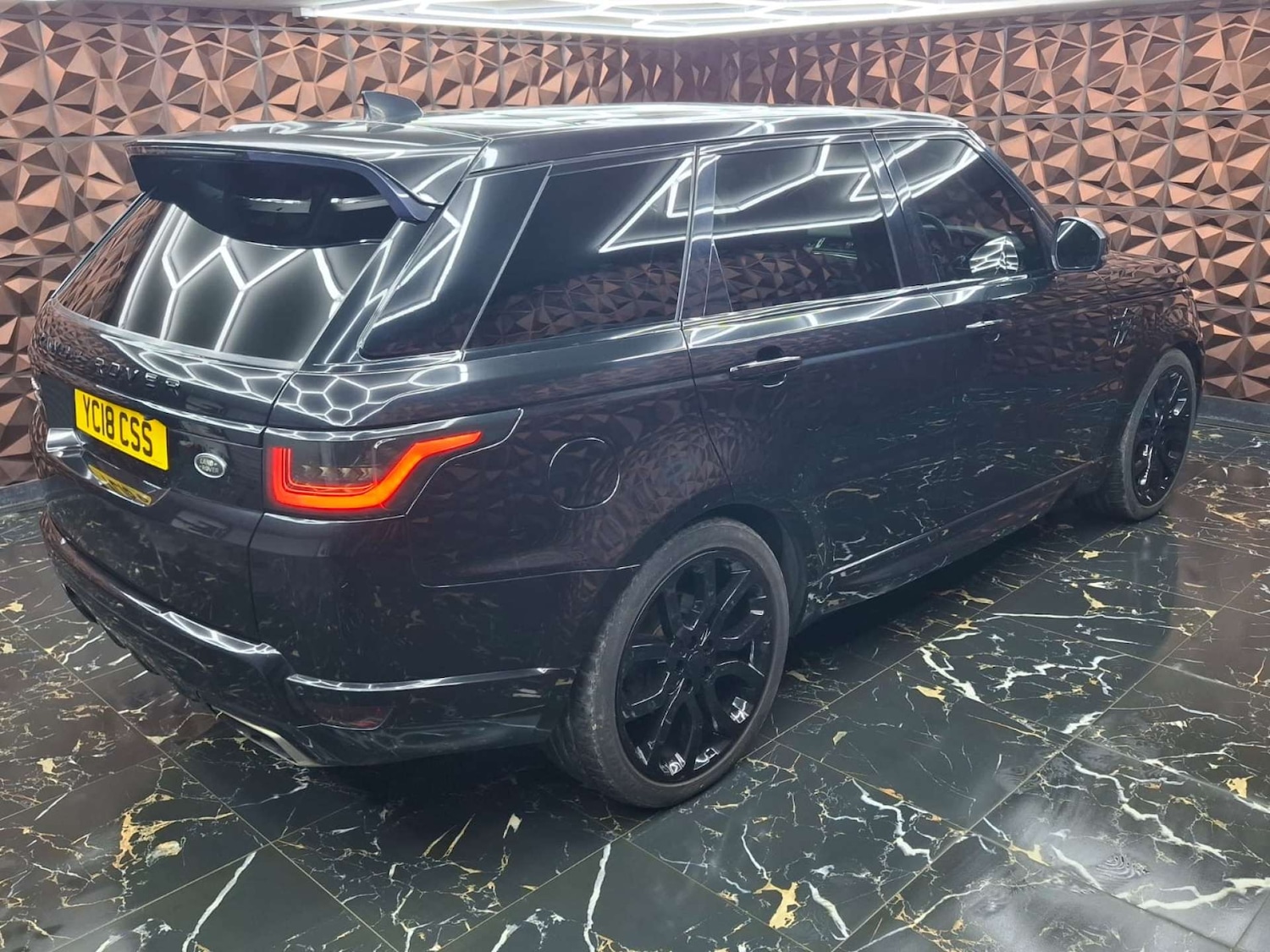 Used Land Rover Range Rover Sport 2018 for sale - 78211884: Photo 30