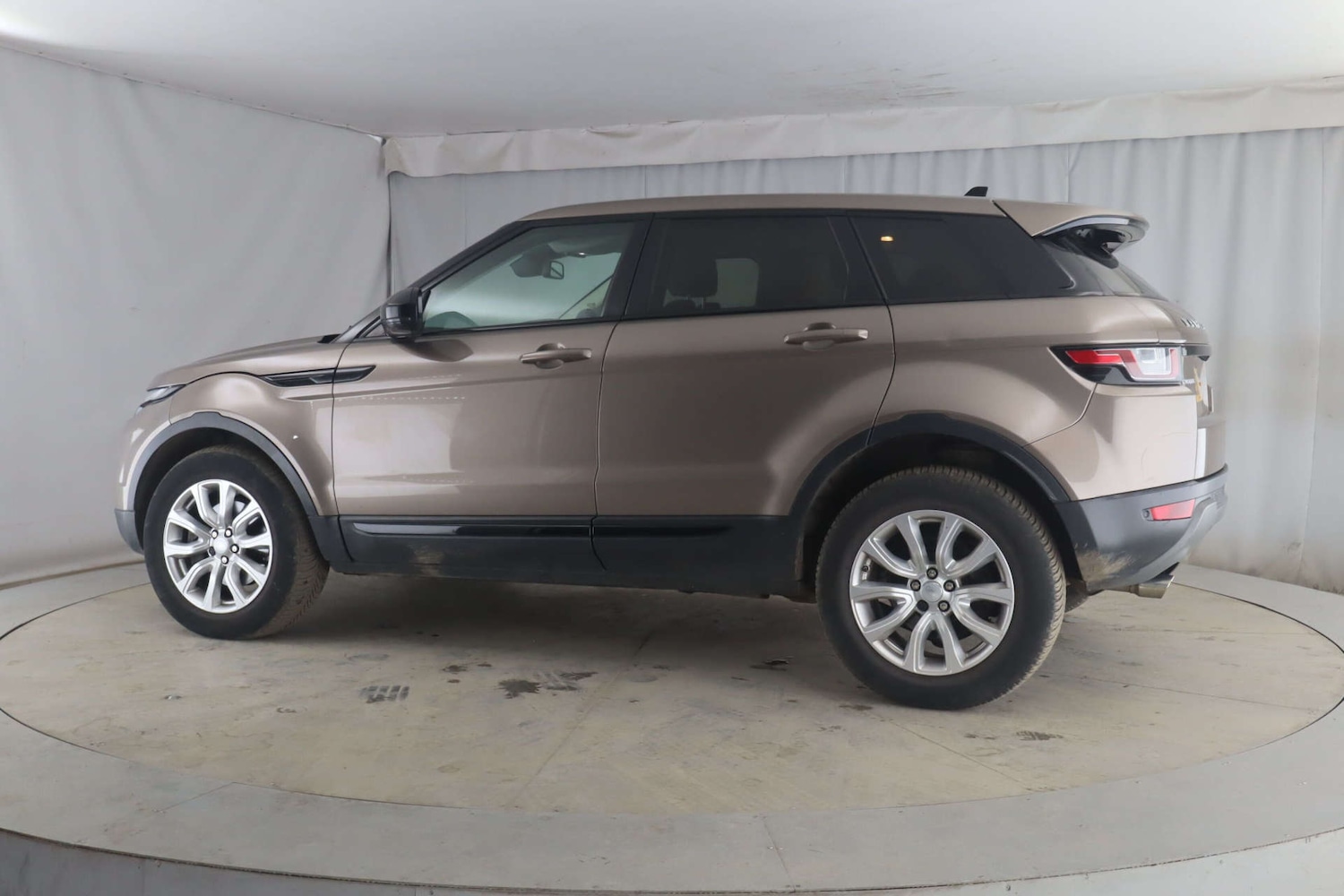 Used Land Rover Range Rover Evoque 2016 for sale - 77033685: Photo 5