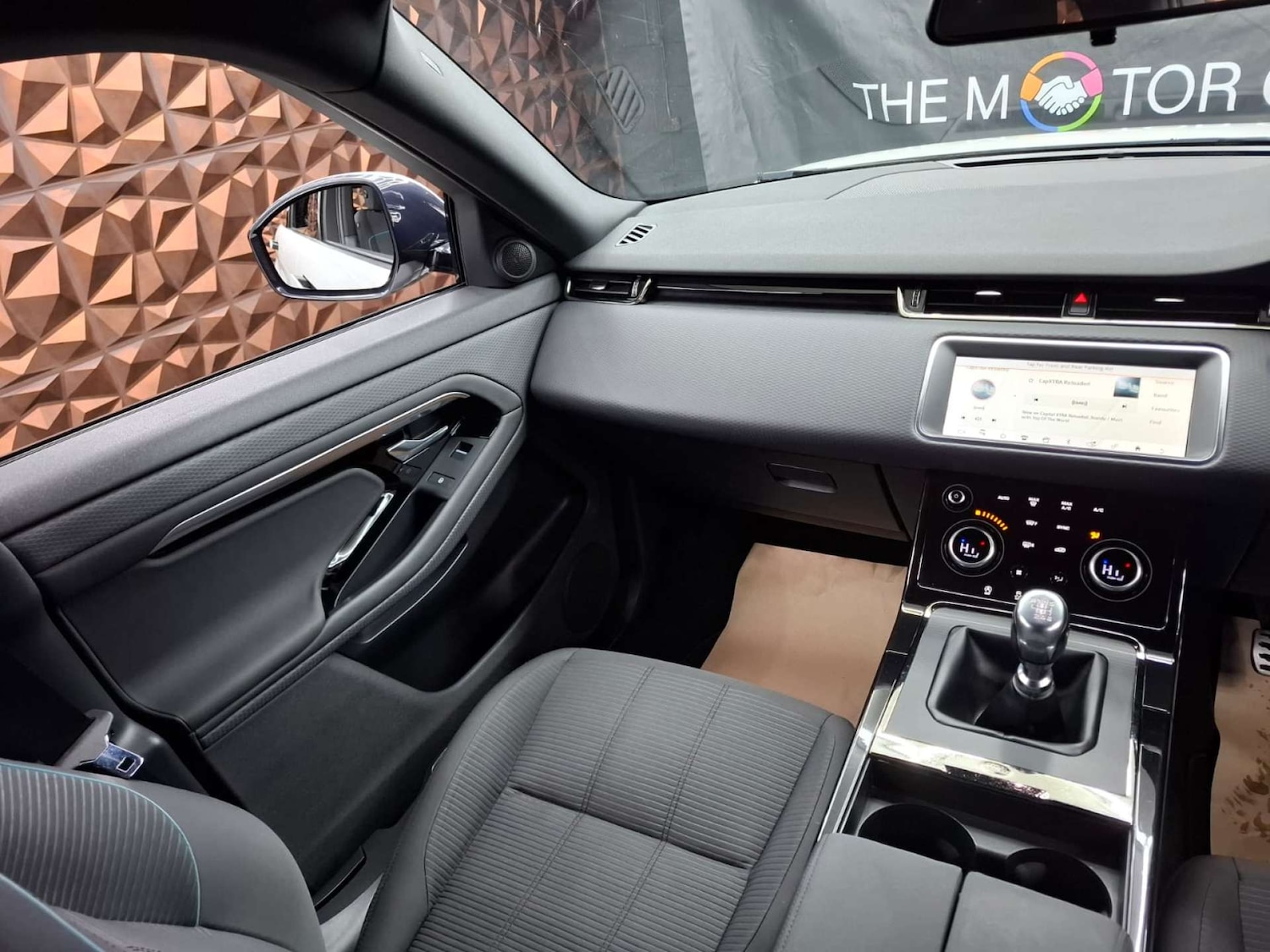 Used Land Rover Range Rover Evoque 2019 for sale - 77276715: Photo 11