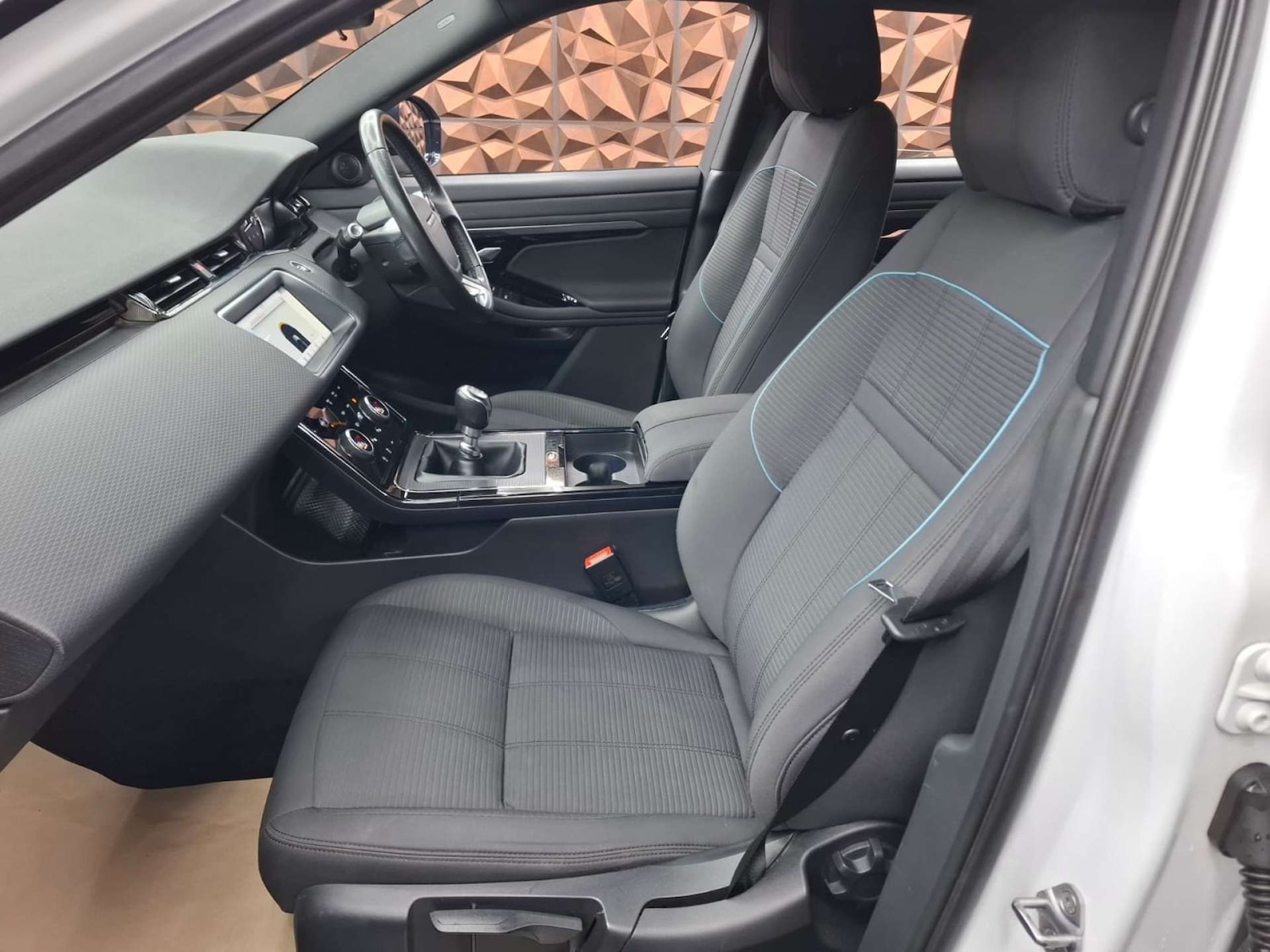 Used Land Rover Range Rover Evoque 2019 for sale - 77276715: Photo 14