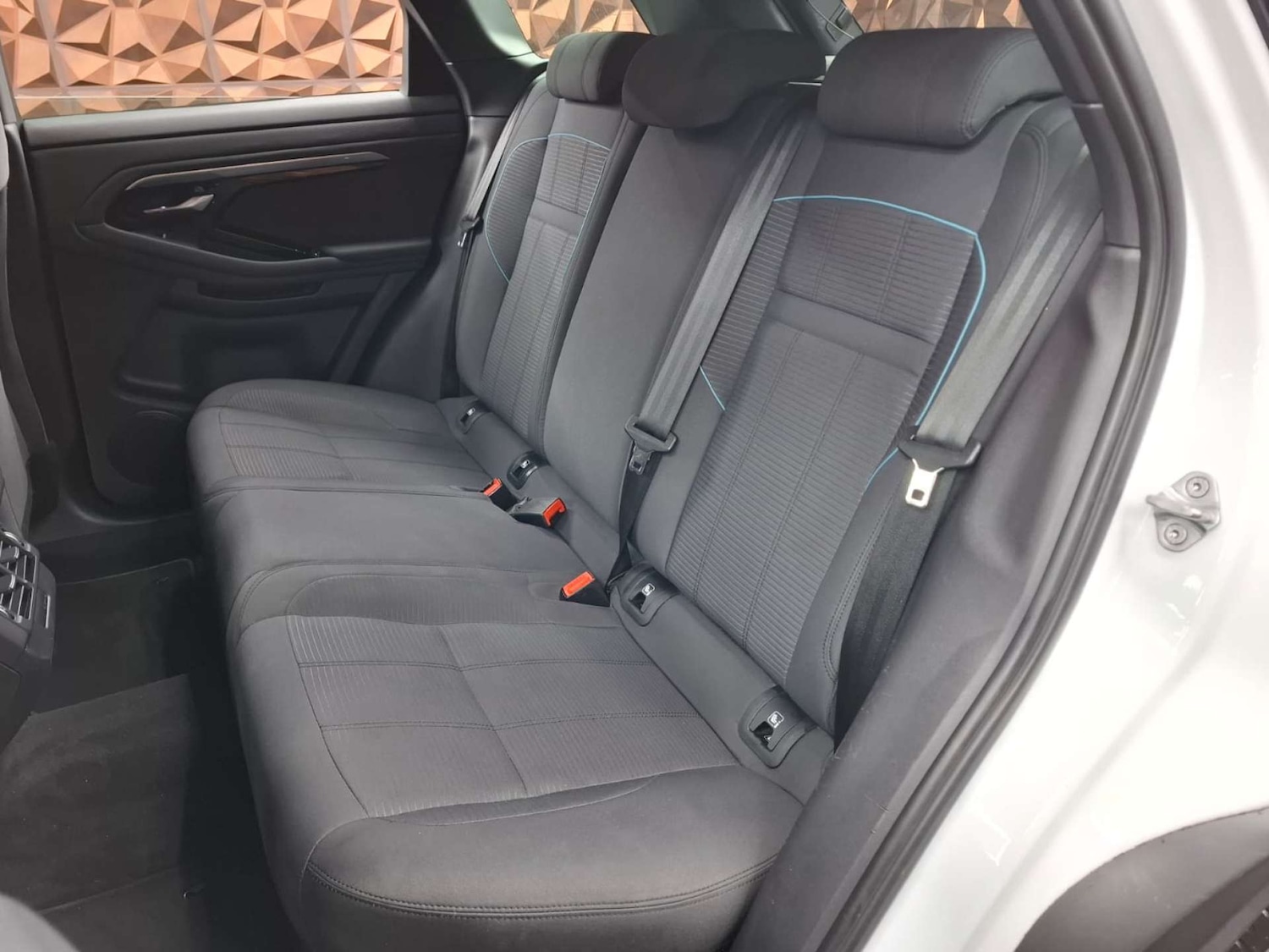 Used Land Rover Range Rover Evoque 2019 for sale - 77276715: Photo 17