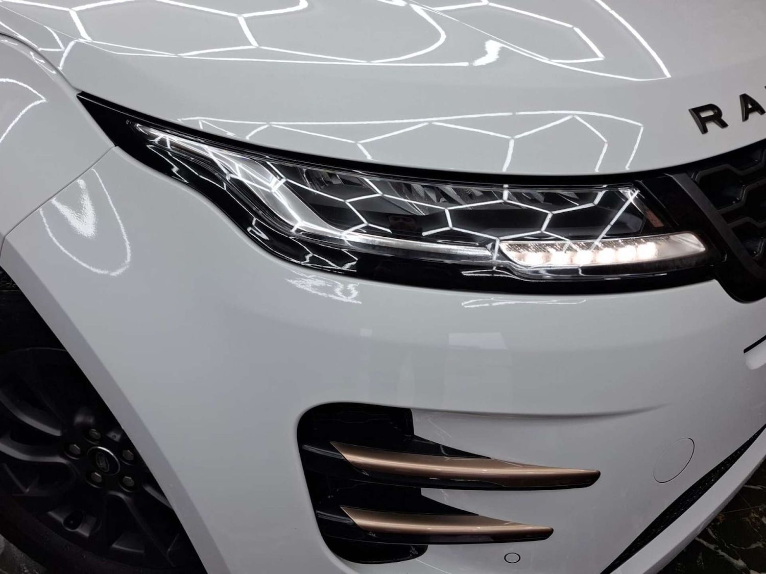 Used Land Rover Range Rover Evoque 2019 for sale - 77276715: Photo 5