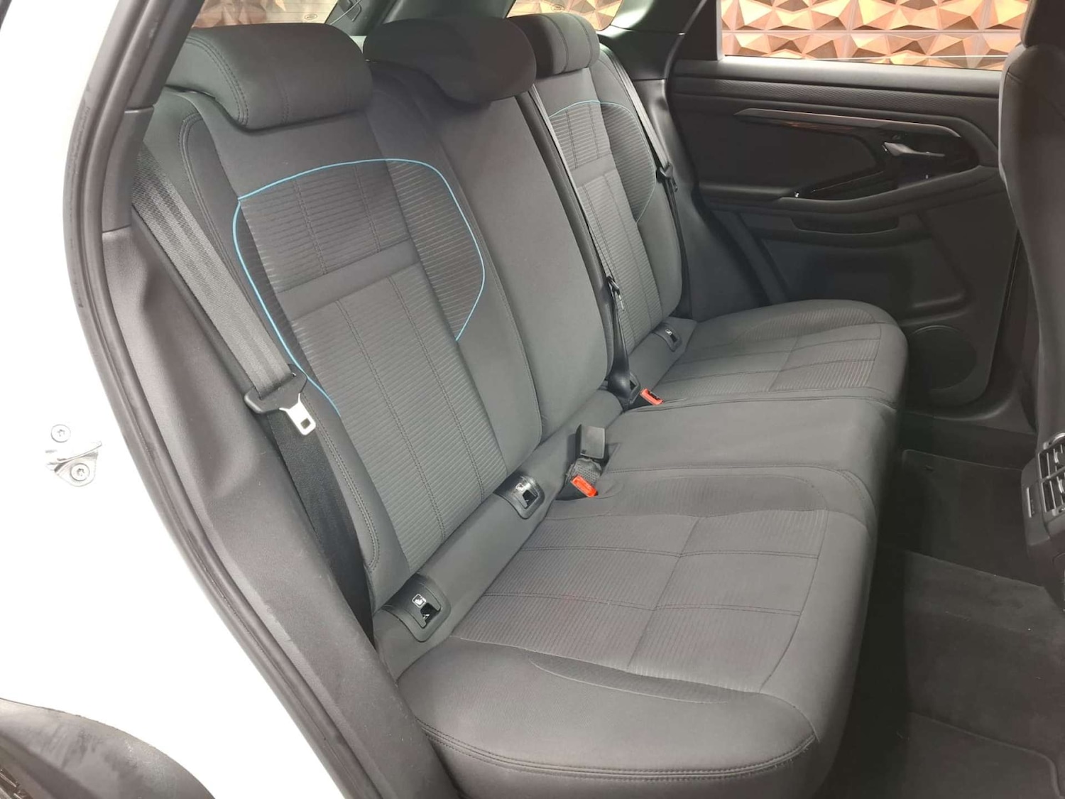 Used Land Rover Range Rover Evoque 2019 for sale - 77276715: Photo 9