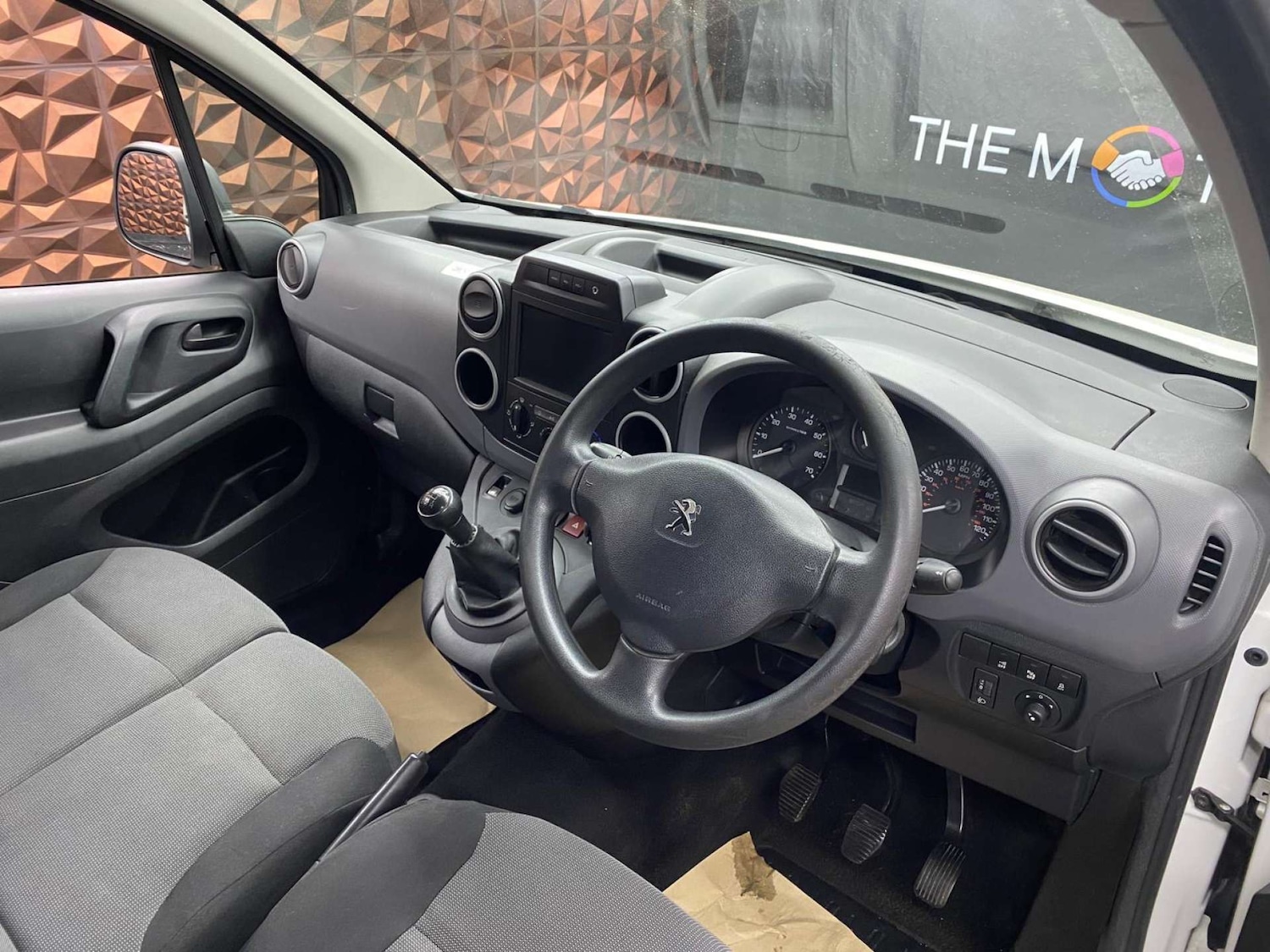 Used Peugeot Partner 2018 for sale - 78122069: Photo 7