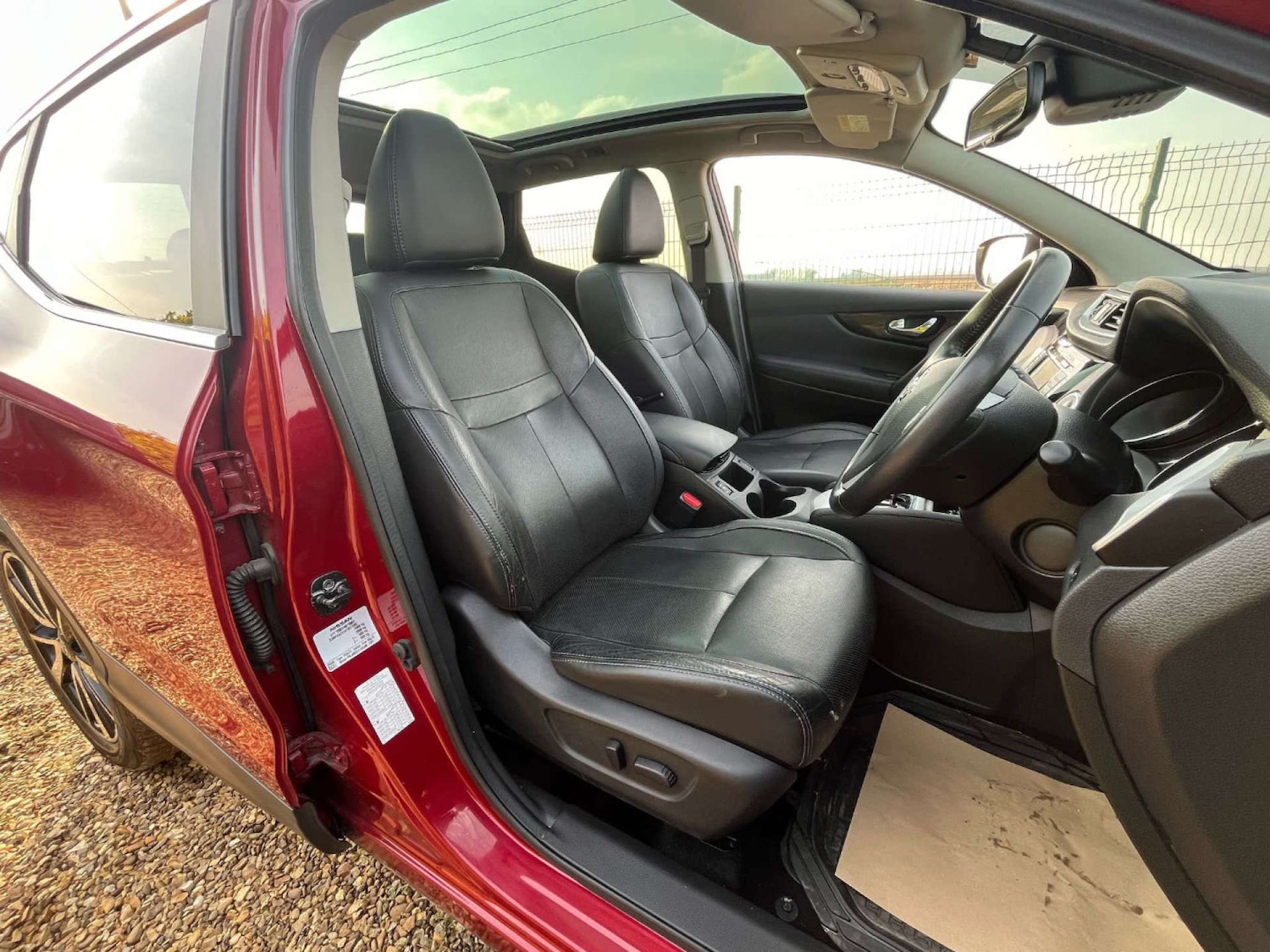 Used Nissan Qashqai 2016 for sale - 77151292: Photo 32