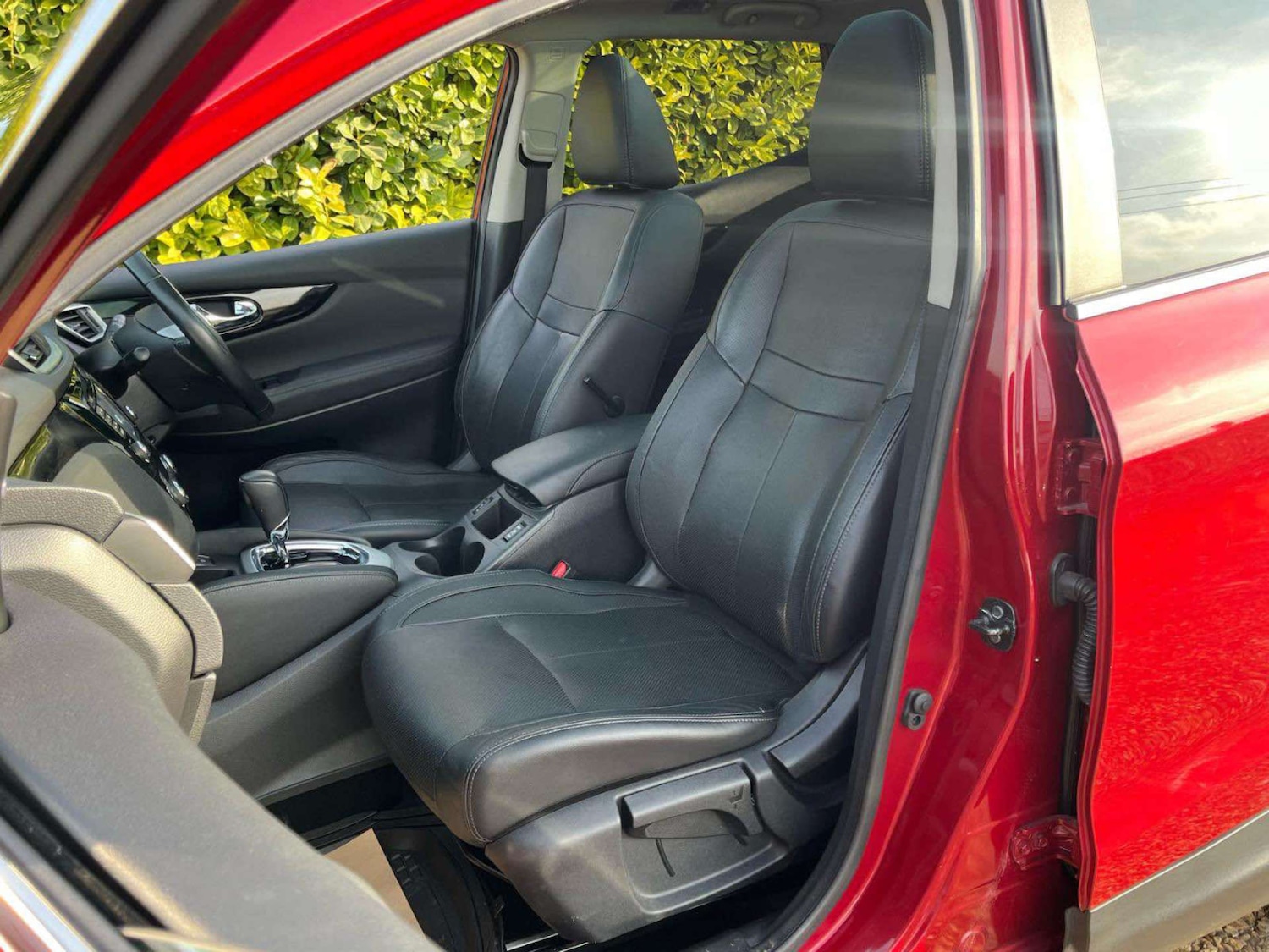 Used Nissan Qashqai 2016 for sale - 77151292: Photo 34