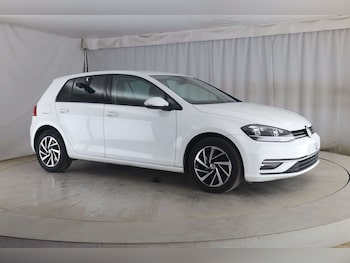 Used Volkswagen Golf 2019 for sale - 79231983: Photo
