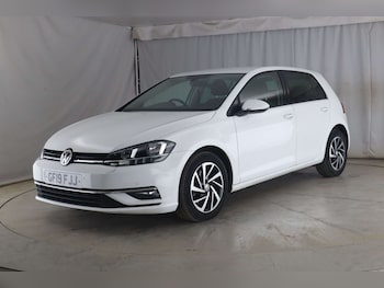 Used Volkswagen Golf 2019 for sale - 79231983: Photo