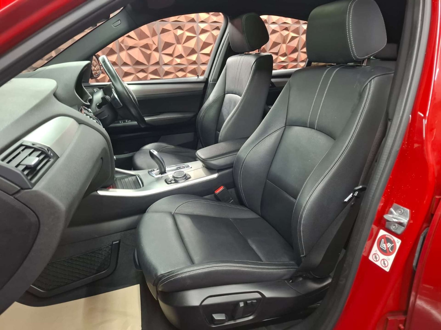 Used BMW X4 2015 for sale - 76921340: Photo 15