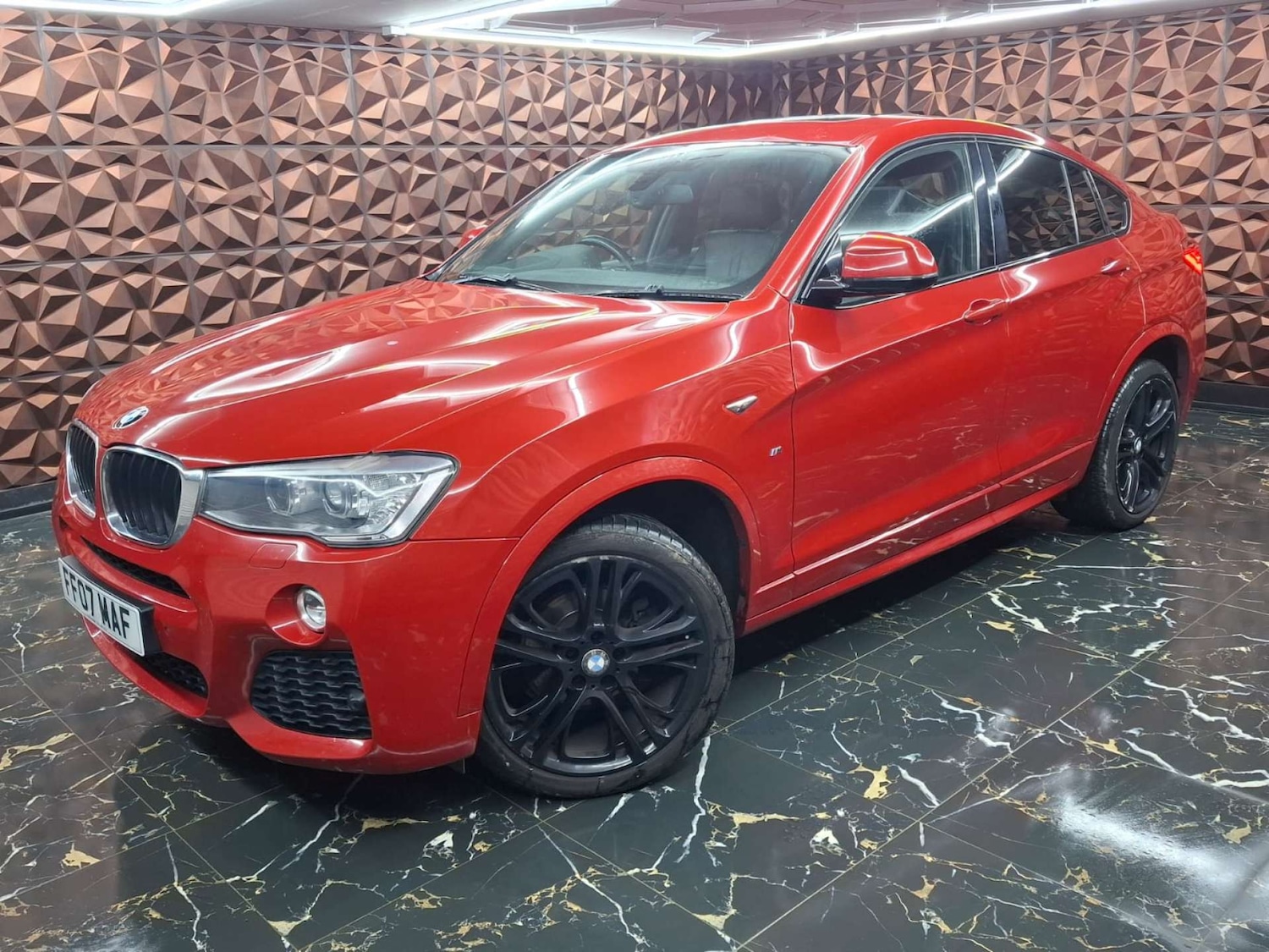 Used BMW X4 2015 for sale - 76921340: Photo 4