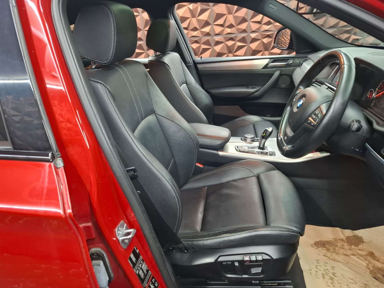 Used BMW X4 2015 for sale - 76921340: Photo 8