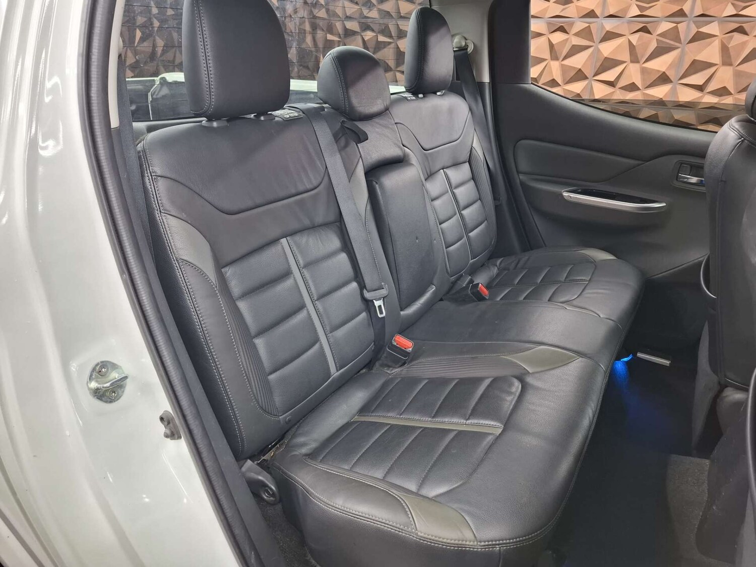 Used Mitsubishi L200 2015 for sale - 77523326: Photo 12