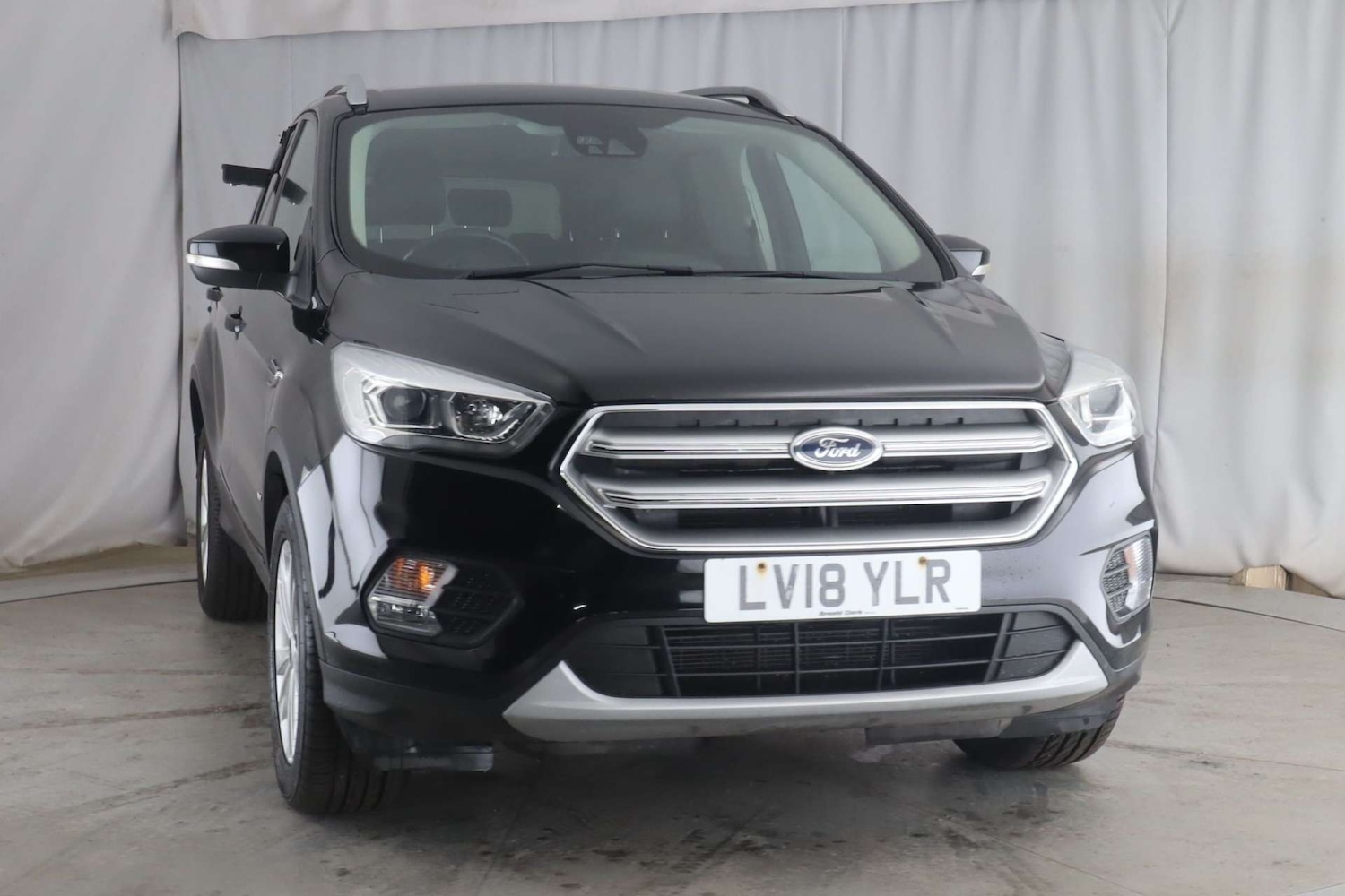 Used Ford Kuga 2018 for sale - 76921369: Photo 2