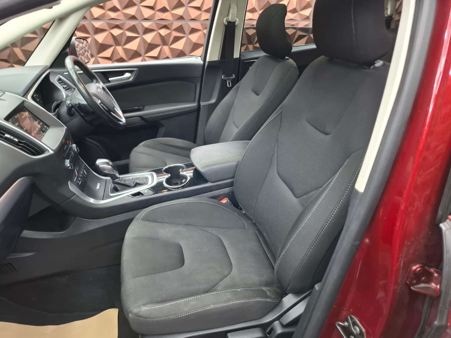 Used Ford S-Max 2017 for sale - 77151304: Photo 18