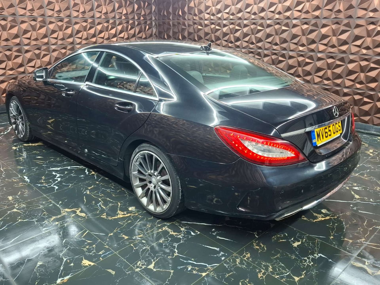 Used Mercedes-Benz CLS 2015 for sale - 77151225: Photo 11