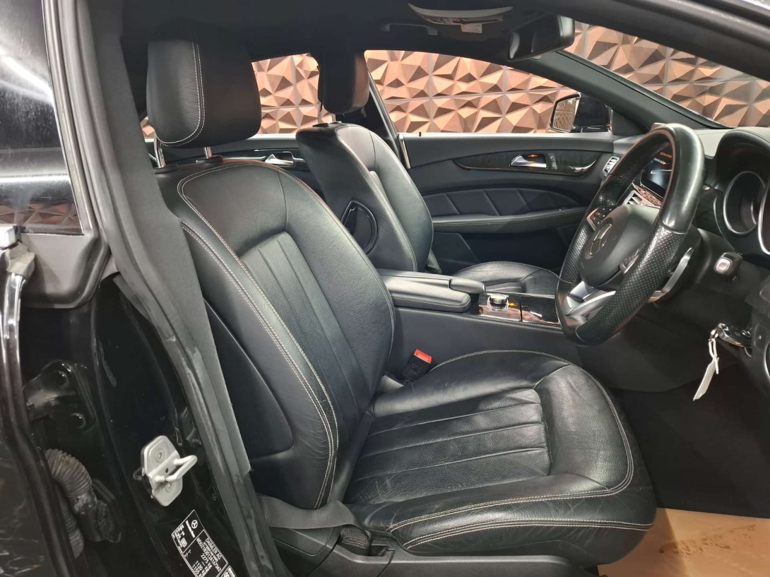 Used Mercedes-Benz CLS 2015 for sale - 77151225: Photo 19