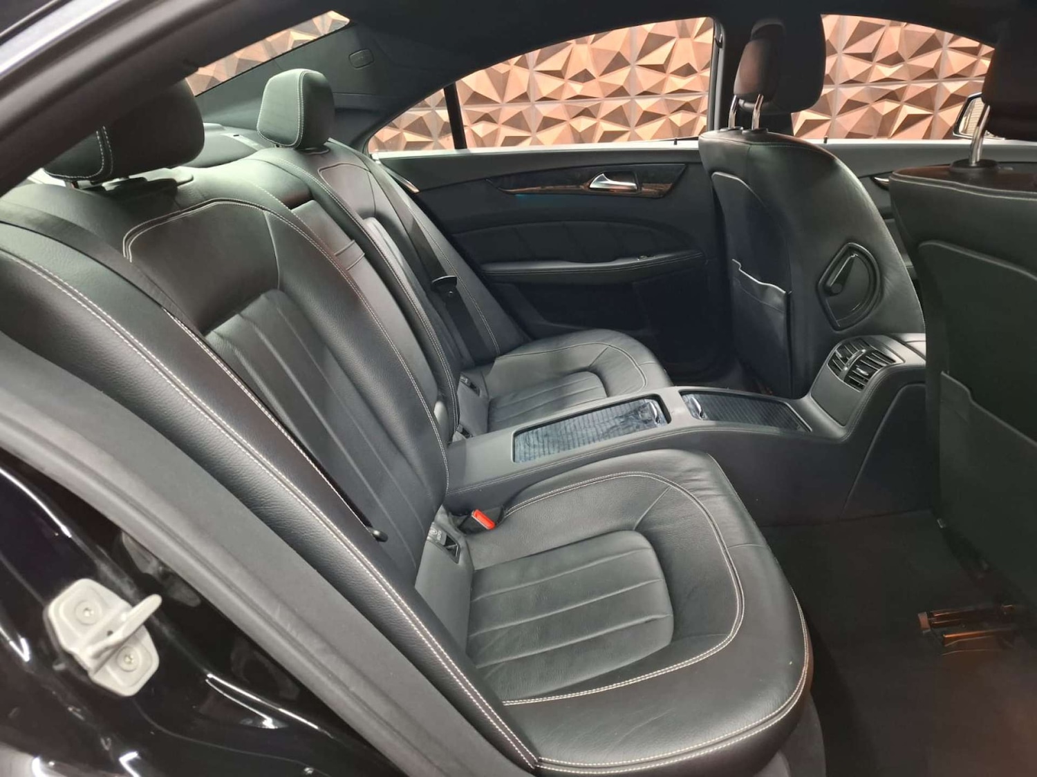 Used Mercedes-Benz CLS 2015 for sale - 77151225: Photo 8