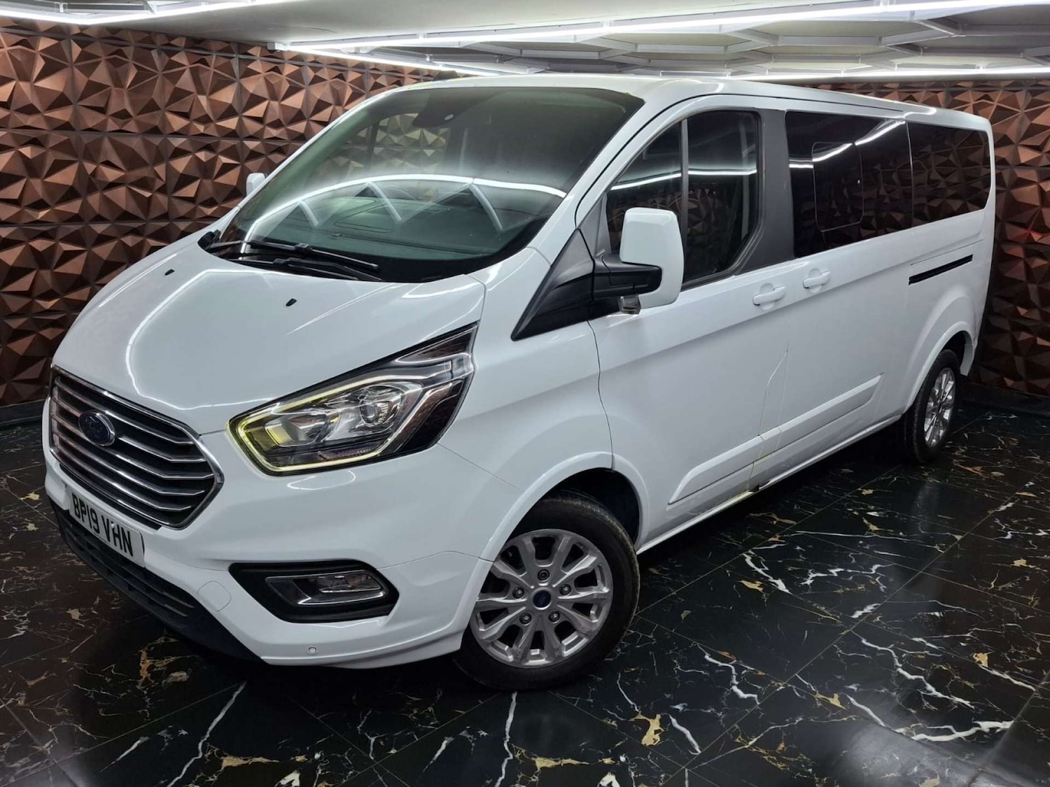 Used Ford Tourneo Custom 2019 for sale - 78122976: Photo 8