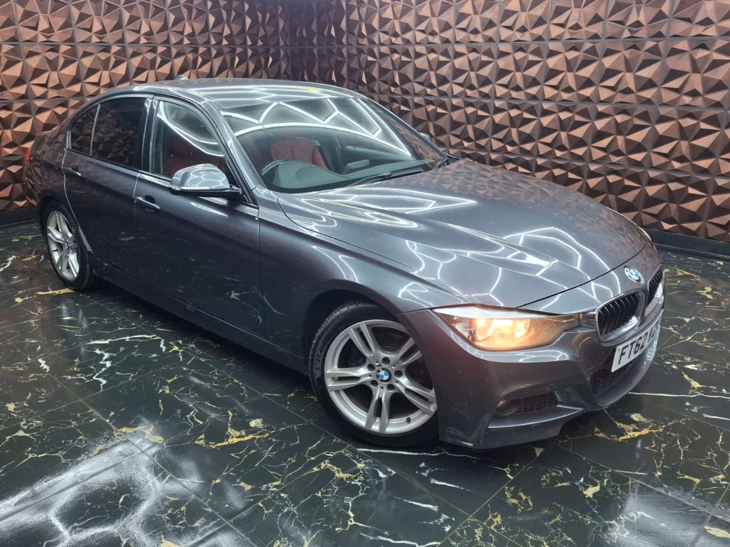 Used BMW 3 Series 2012 for sale - 76921332: Photo 1