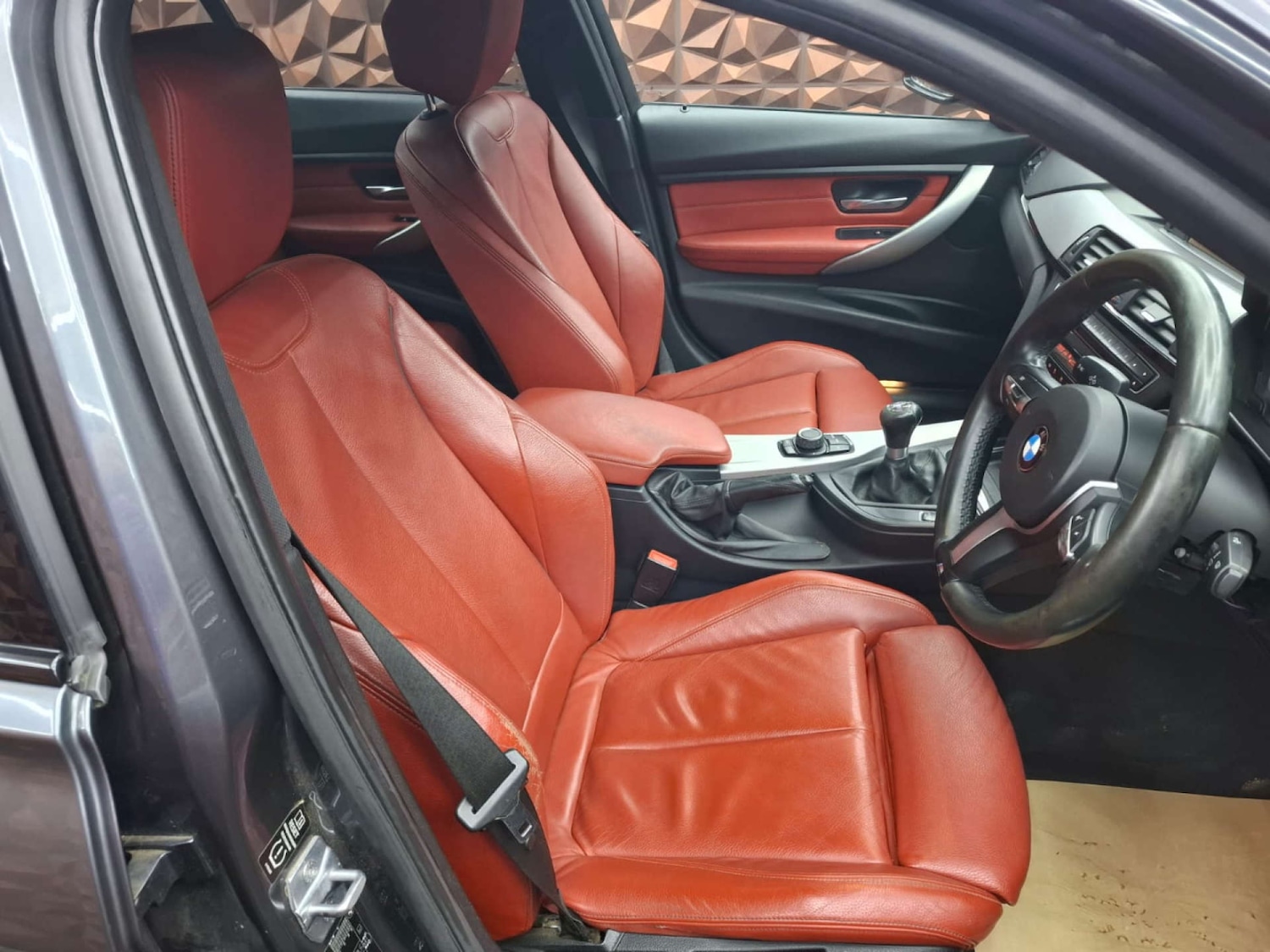 Used BMW 3 Series 2012 for sale - 76921332: Photo 9