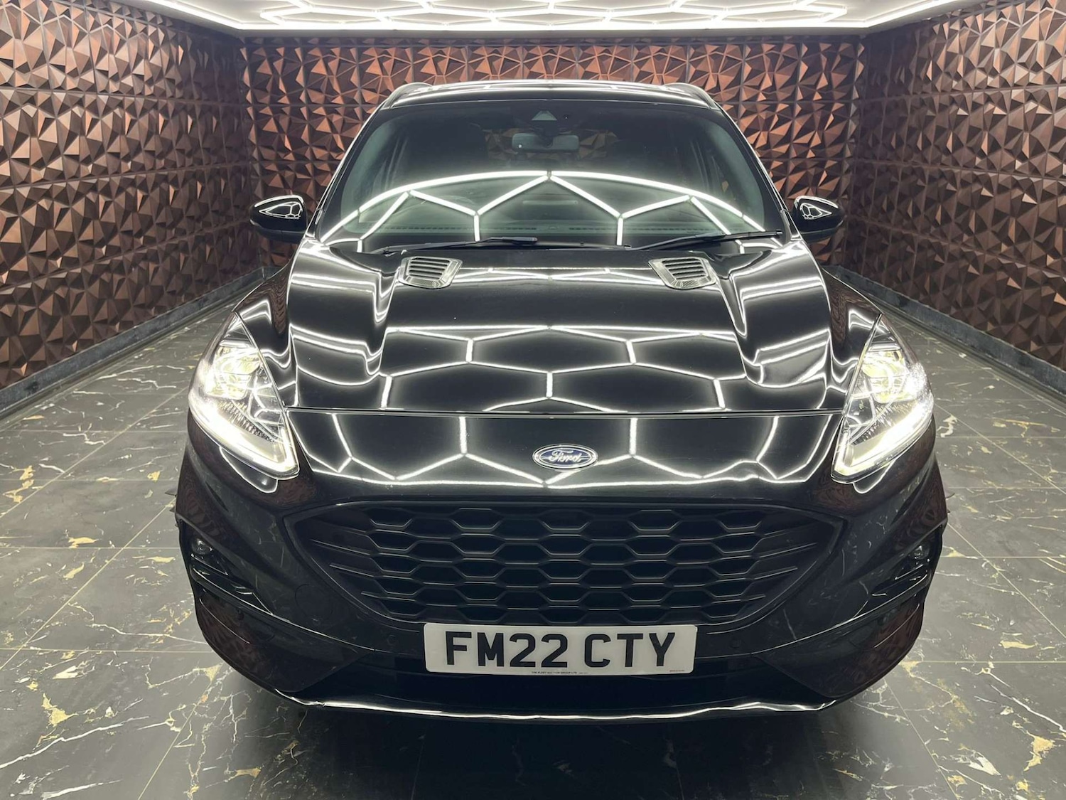 Used Ford Kuga 2022 for sale - 76921480: Photo 3