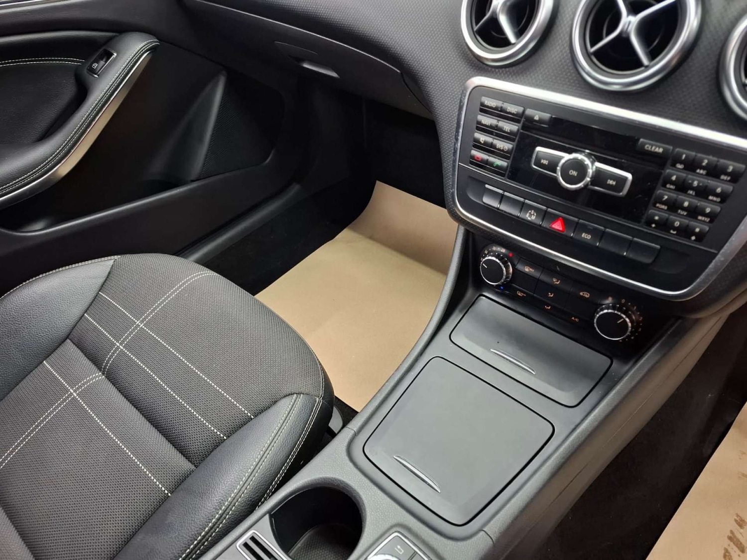 Used Mercedes-Benz A-Class 2014 for sale - 77249197: Photo 10