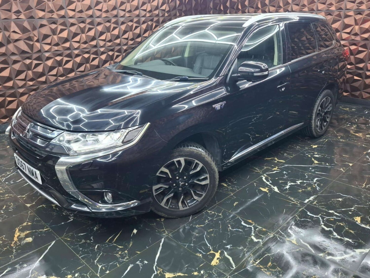 Used Mitsubishi Outlander 2017 for sale - 76921436: Photo 6