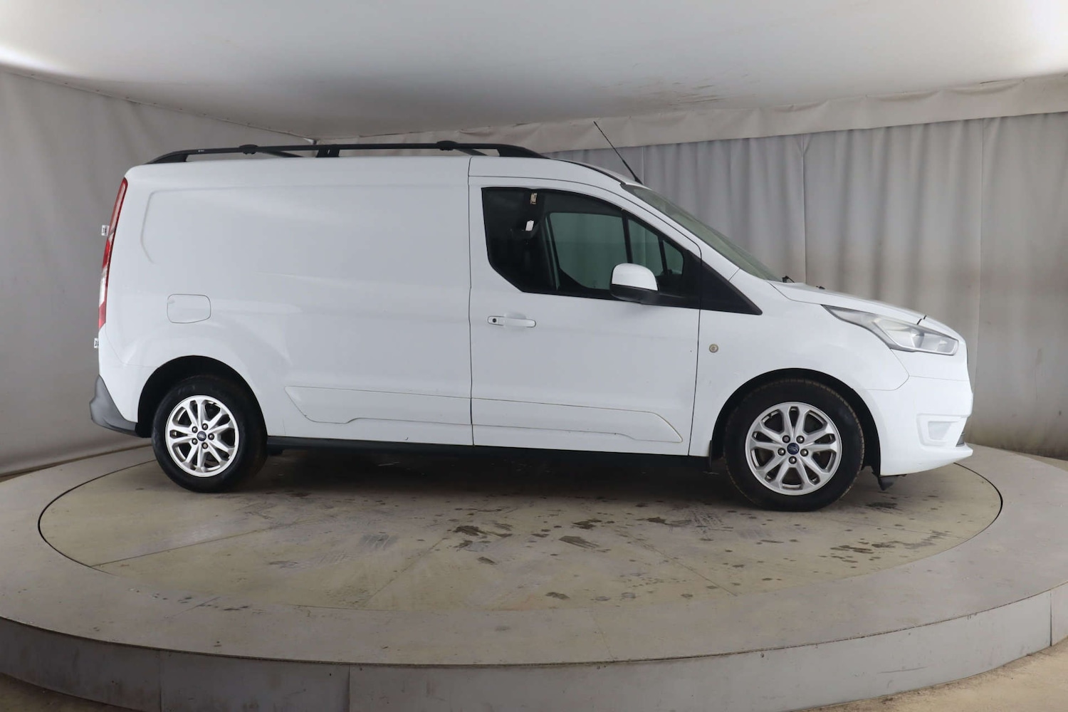 Used Ford Transit Connect 2018 for sale - 77638078: Photo 2