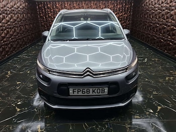 Used Citroen C4 2018 for sale - 77173422: Photo