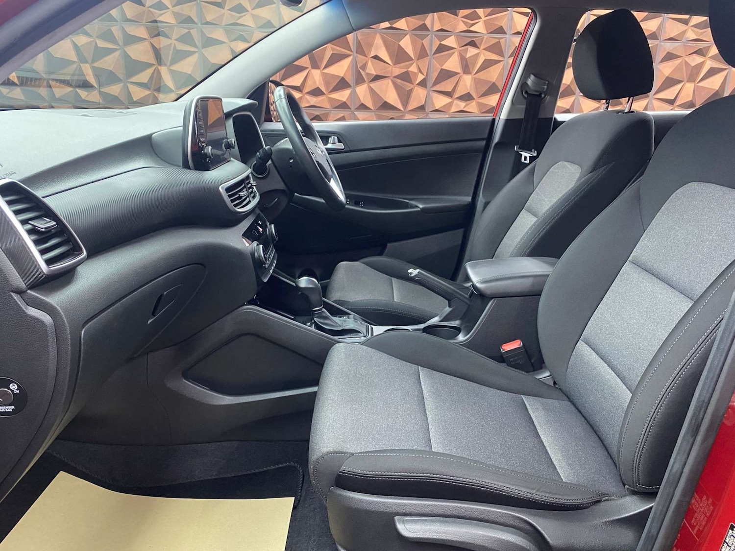 Used Hyundai TUCSON 2019 for sale - 77655647: Photo 12