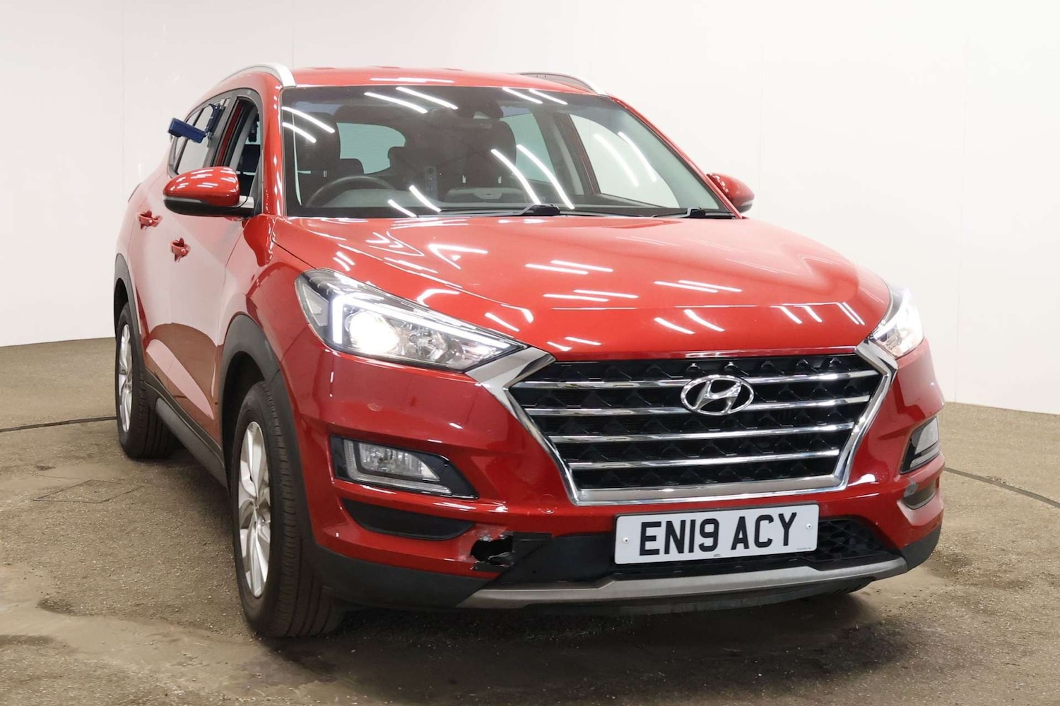 Used Hyundai TUCSON 2019 for sale - 77655647: Photo 2