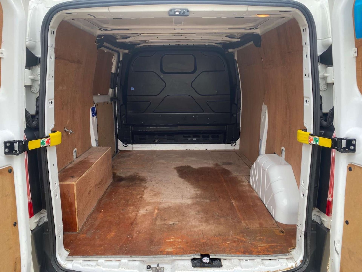 Used Ford Transit Custom 2015 for sale - 77640558: Photo 13