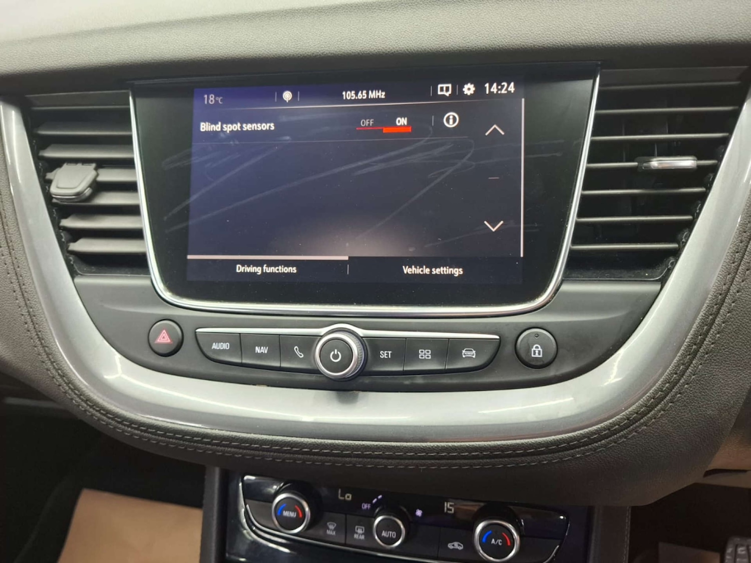 Used Vauxhall Grandland X 2018 for sale - 76921477: Photo 51