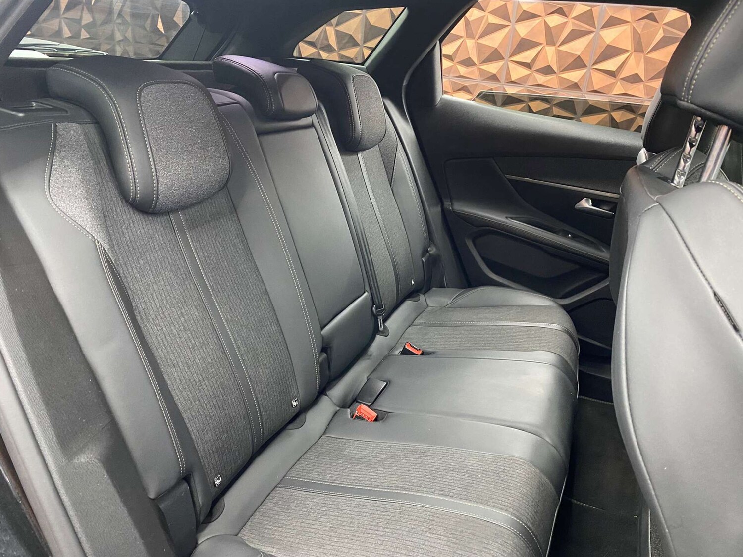 Used Peugeot 3008 2019 for sale - 77640546: Photo 11