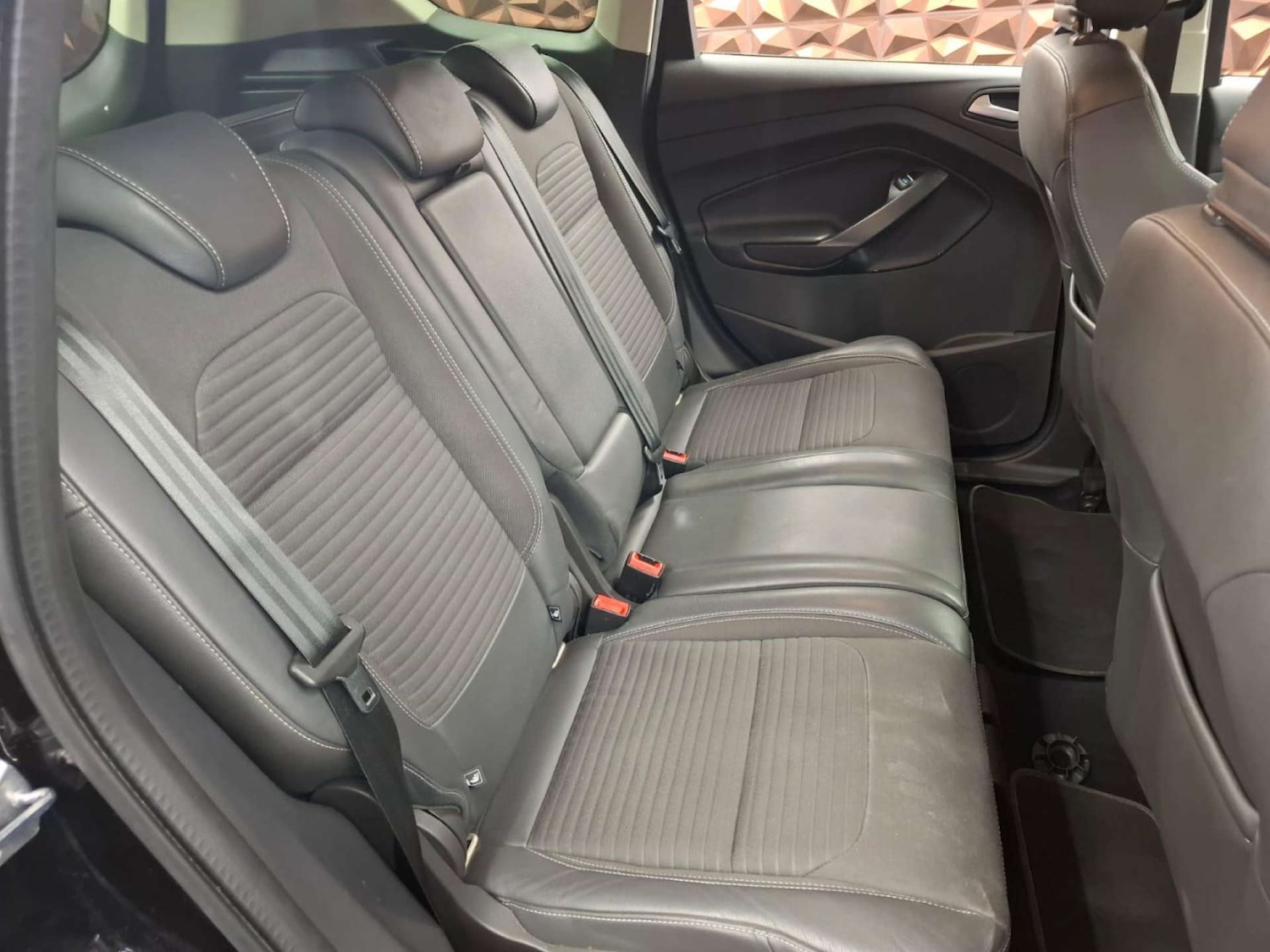 Used Ford Kuga 2017 for sale - 77151293: Photo 14