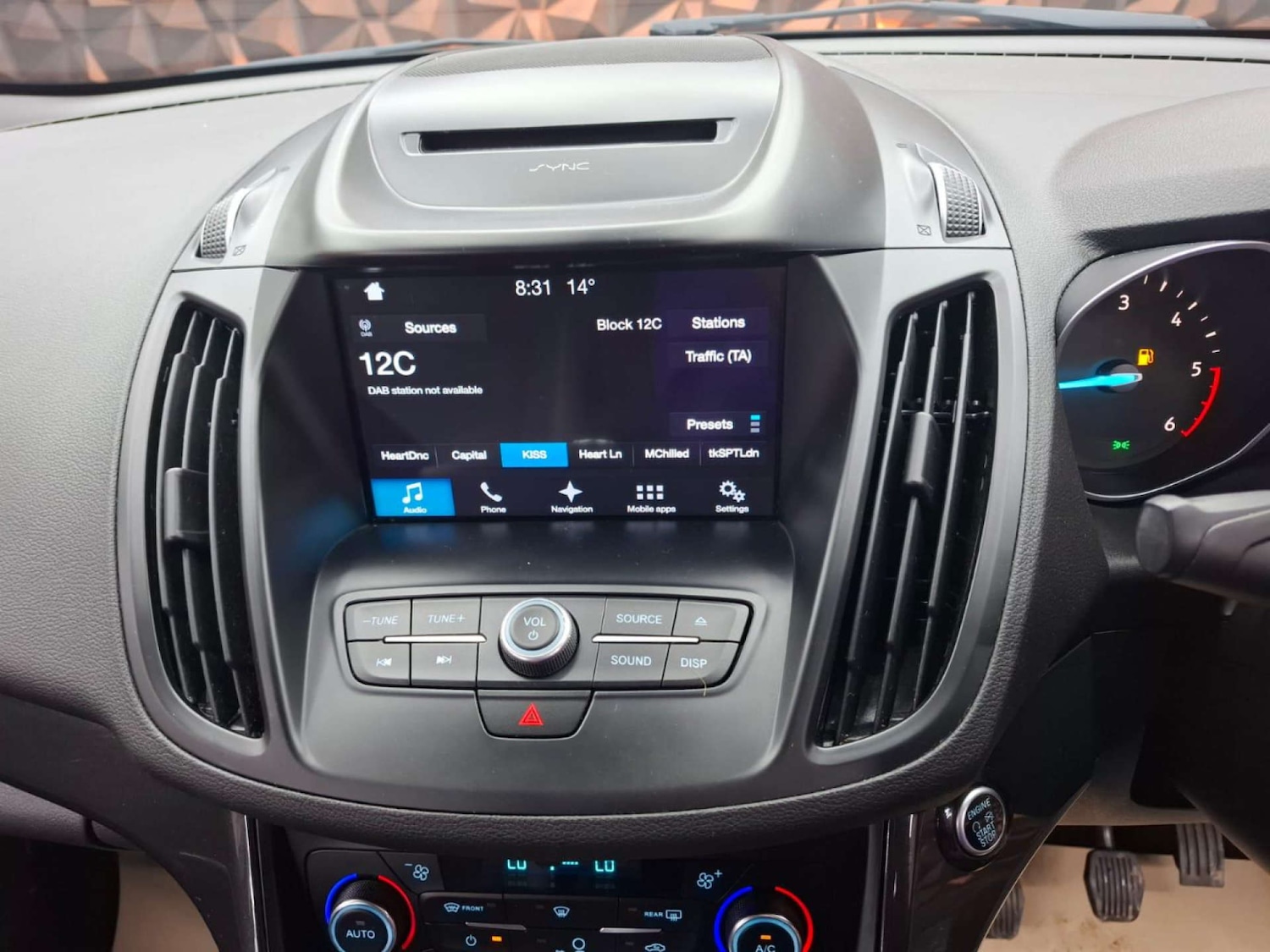 Used Ford Kuga 2017 for sale - 77151293: Photo 32