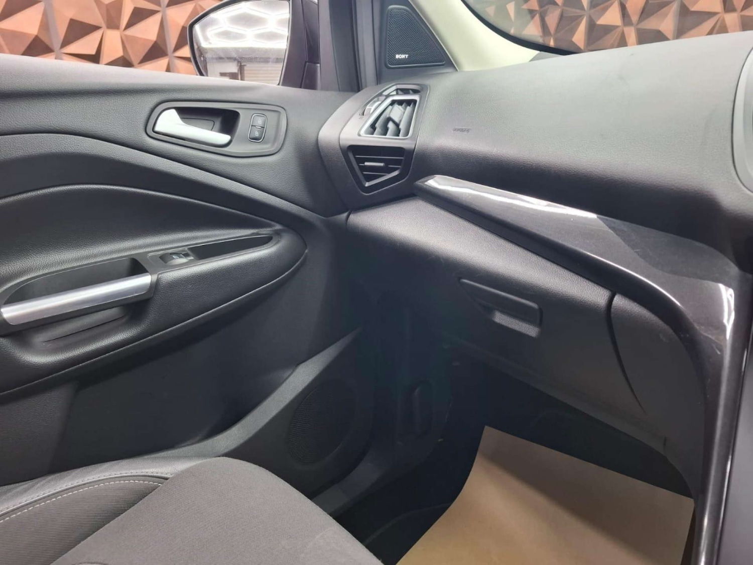 Used Ford Kuga 2017 for sale - 77151293: Photo 36