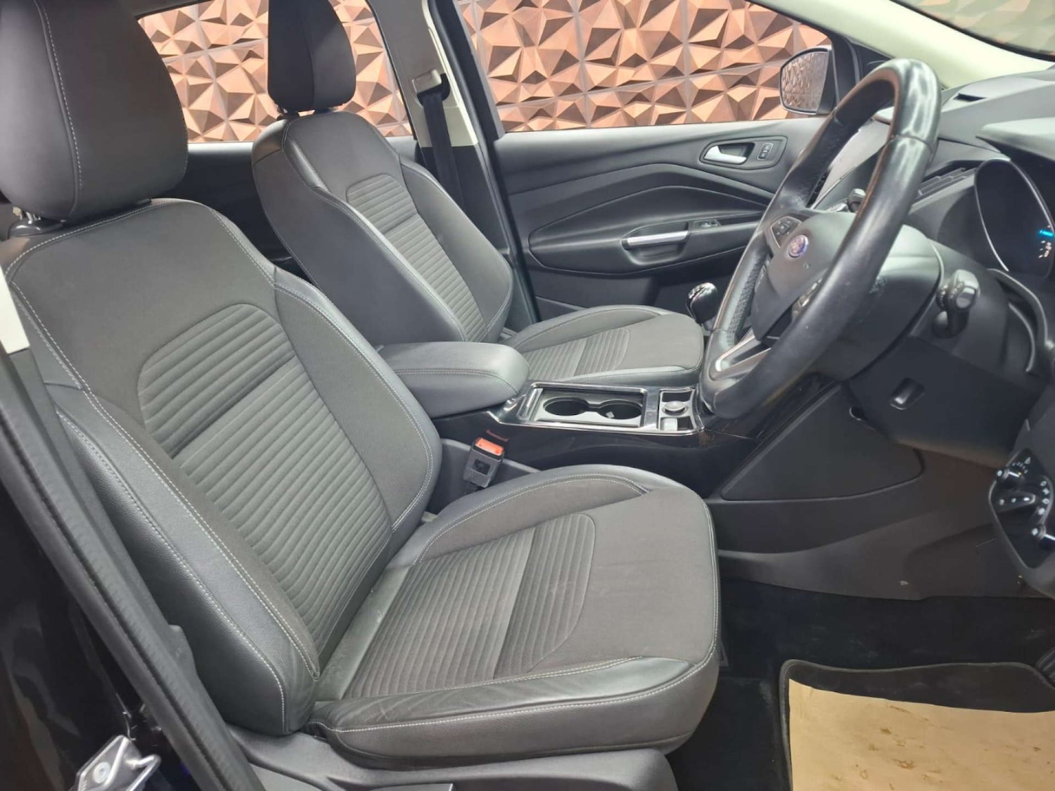 Used Ford Kuga 2017 for sale - 77151293: Photo 9