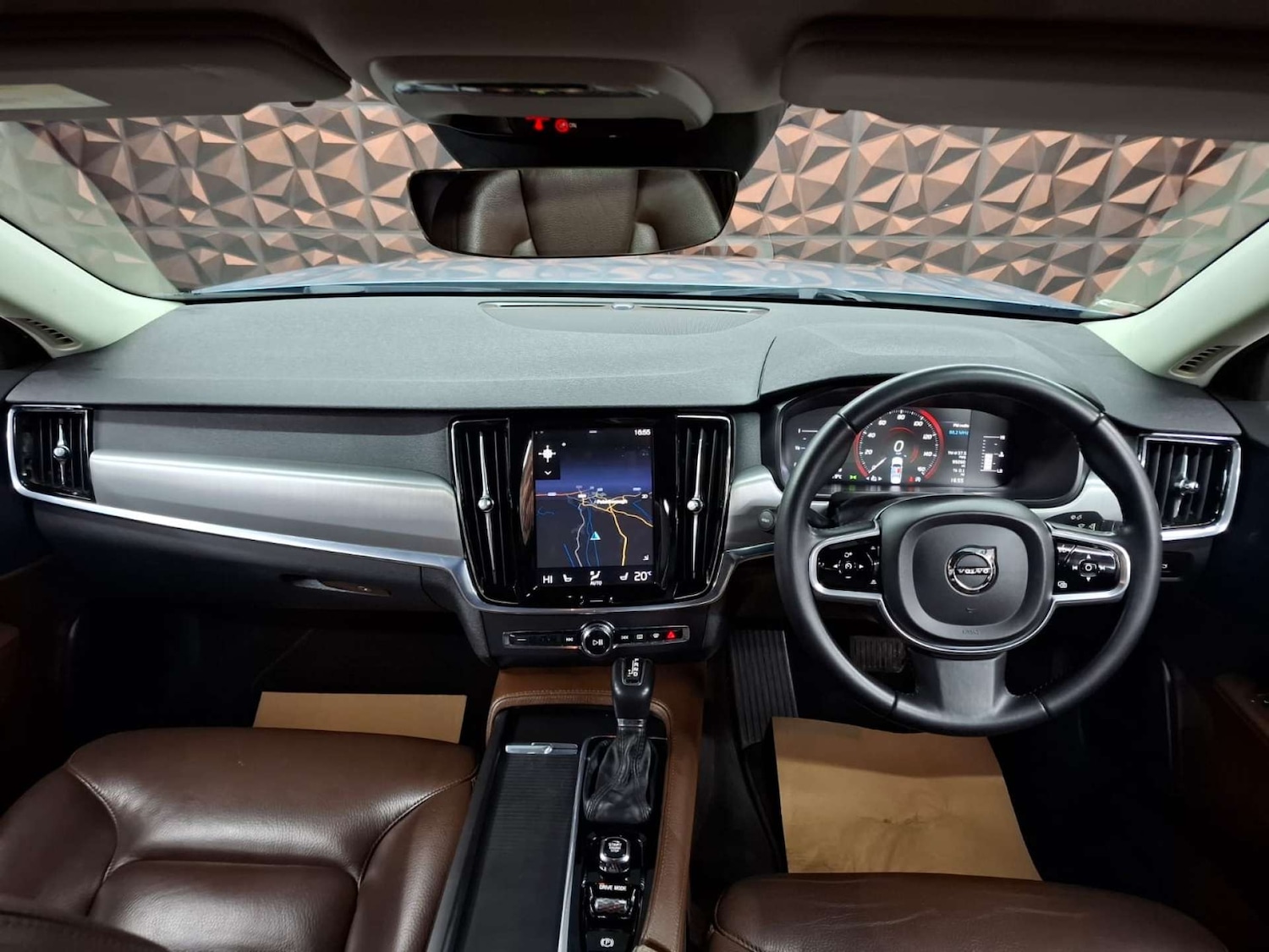 Used Volvo S90 2018 for sale - 77151320: Photo 36